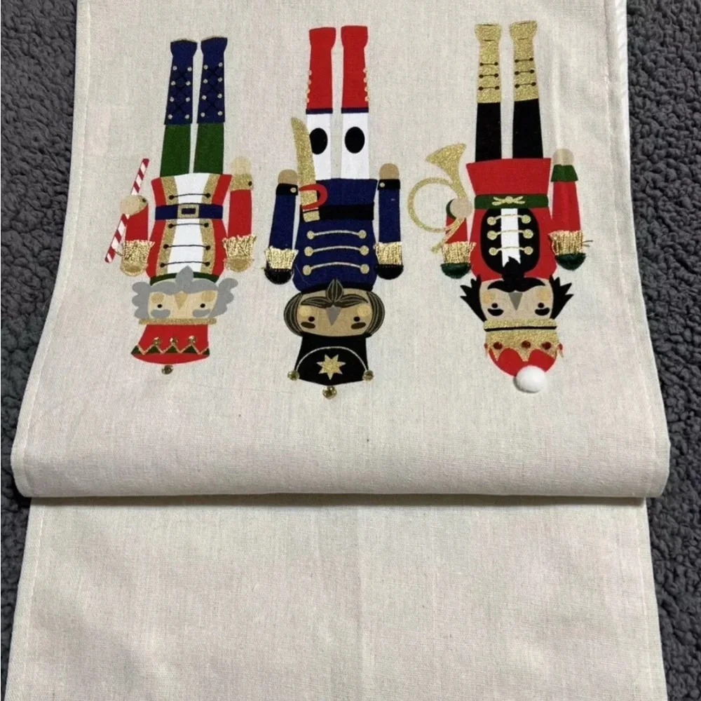 Holiday Style Nutcracker Christmas Table Runner 13